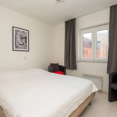 Bright 2br On A Perfect Location